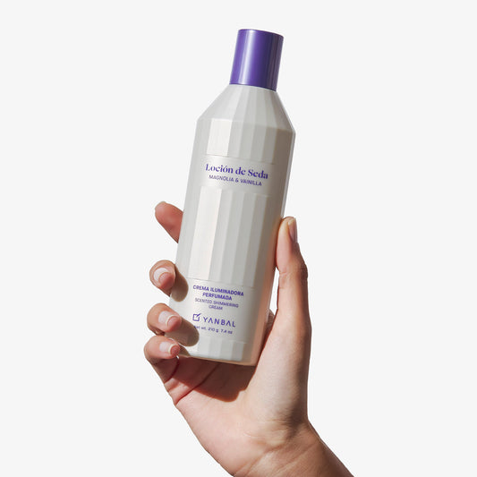 Loción de Seda Magnolia y Vainilla Crema Iluminadora Perfumada Yanbal