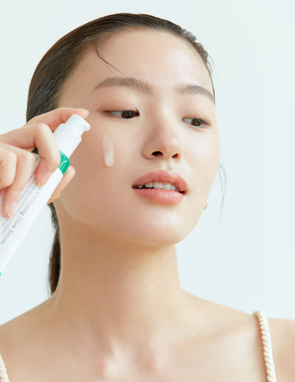 Dark Spot Correcting Glow Serum Axis-Y